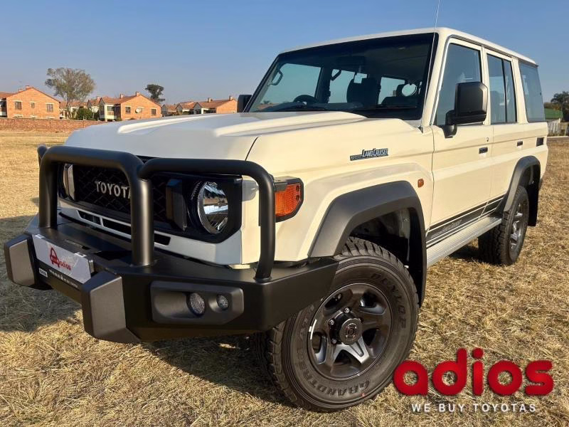 2025 Toyota Land Cruiser 76 2.8GD-6 Station Wagon VX